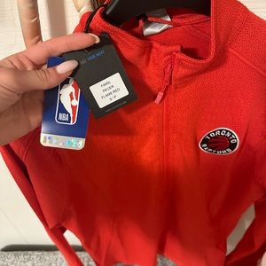 Brand new raptors half zip